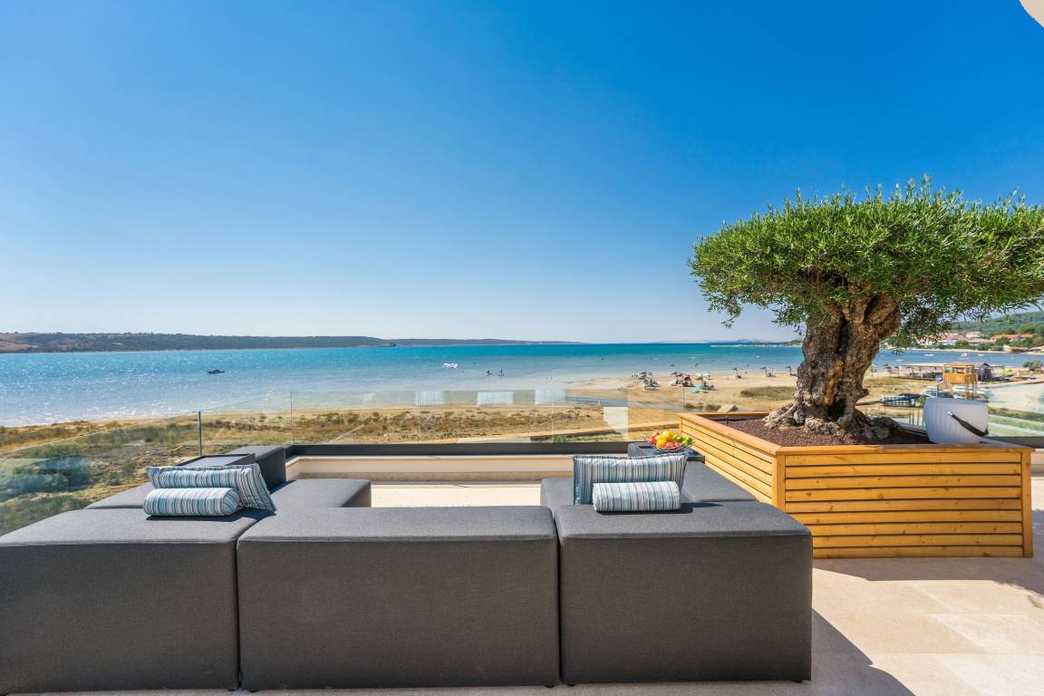 329 M² Villa ∙ 3 Slaapkamers ∙ 6 Gasten - Dugi otok