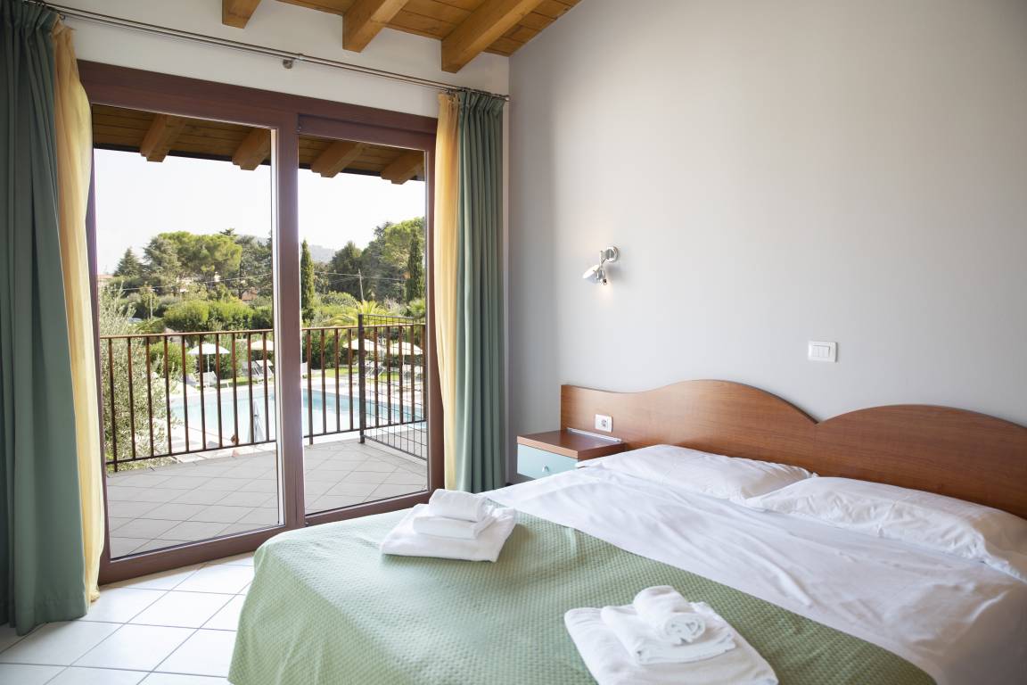 55 M² Ferienwohnung ∙ 2 Schlafzimmer ∙ 5 Gäste - Salò