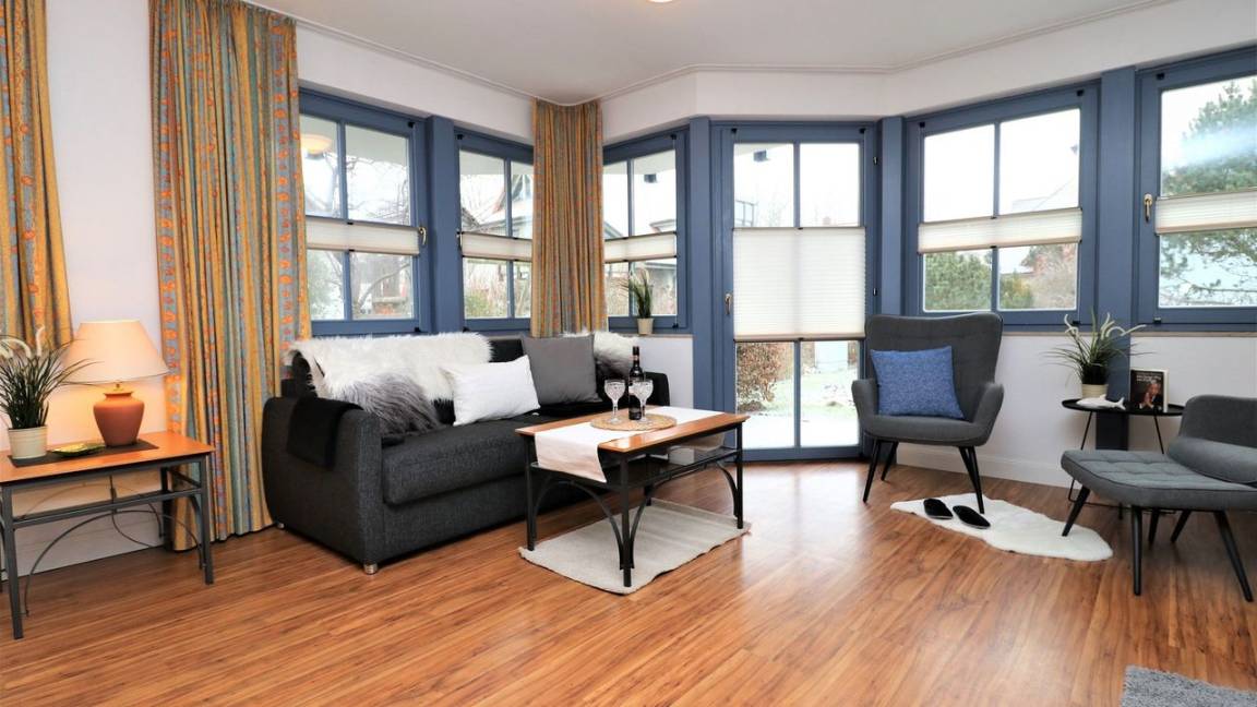 67 M² Ferienwohnung ∙ 2 Schlafzimmer ∙ 4 Gäste - Ahrenshoop