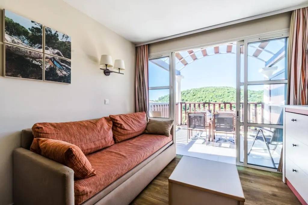 27 M² Apartament ∙ 1 Sypialnia ∙ 5 Gości - Saint-Raphaël