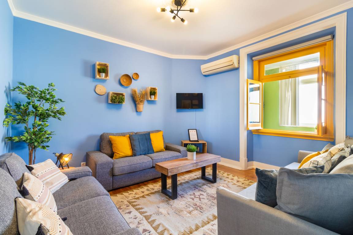 100 M² Apartamento ∙ 4 Habitaciones ∙ 14 Huéspedes - Almada
