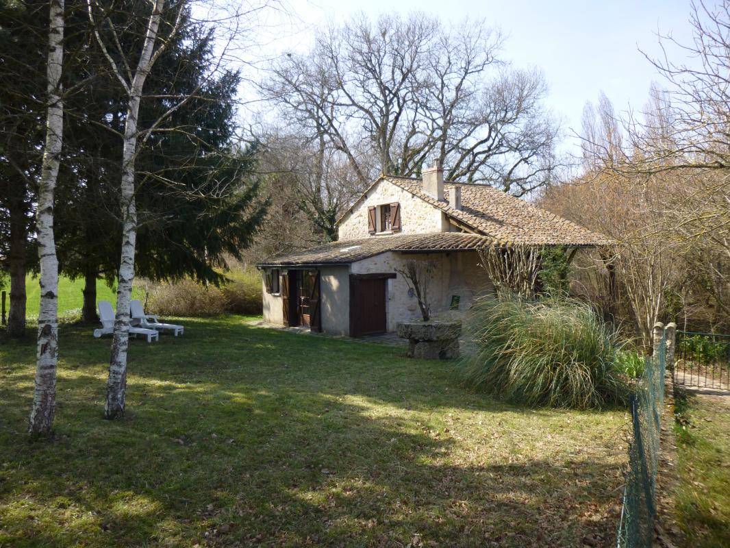 126 m&sup2; G&icirc;te 2 Schlafzimmer 4 G&auml;ste