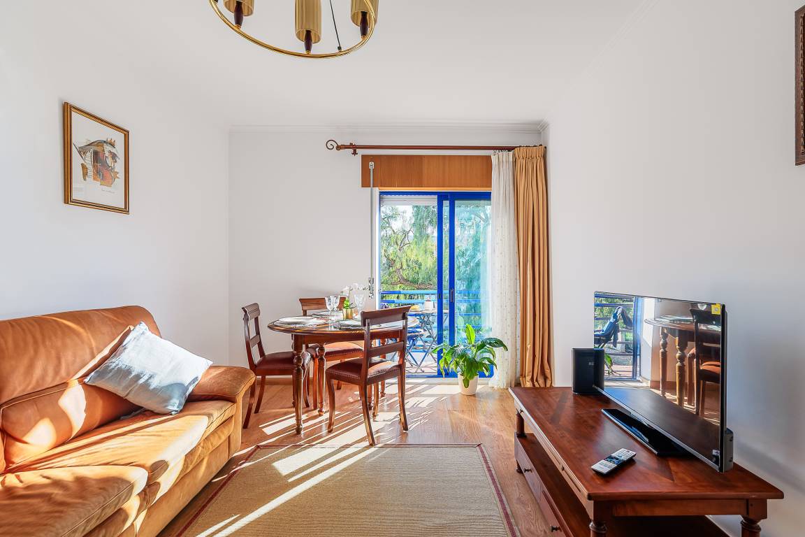 70 M² Apartamento ∙ 2 Quartos ∙ 4 Hóspedes - Quinta do Anjo