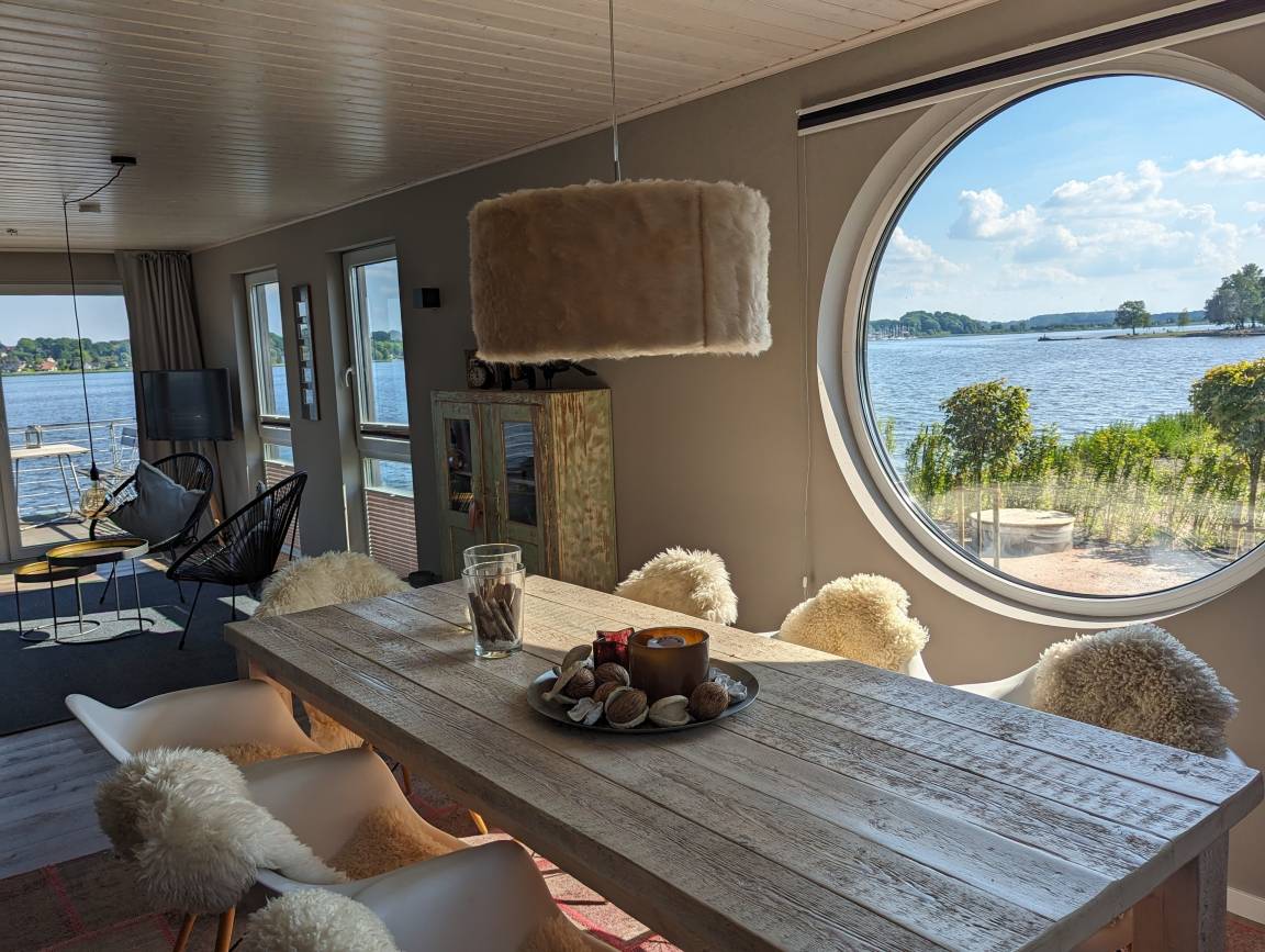 150 m² Ferienhaus ∙ 2 Schlafzimmer ∙ 6 Gäste – Bild 9