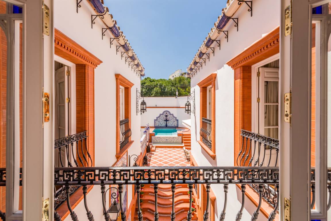 670 M² House ∙ 4 Bedrooms ∙ 12 Guests - Coín