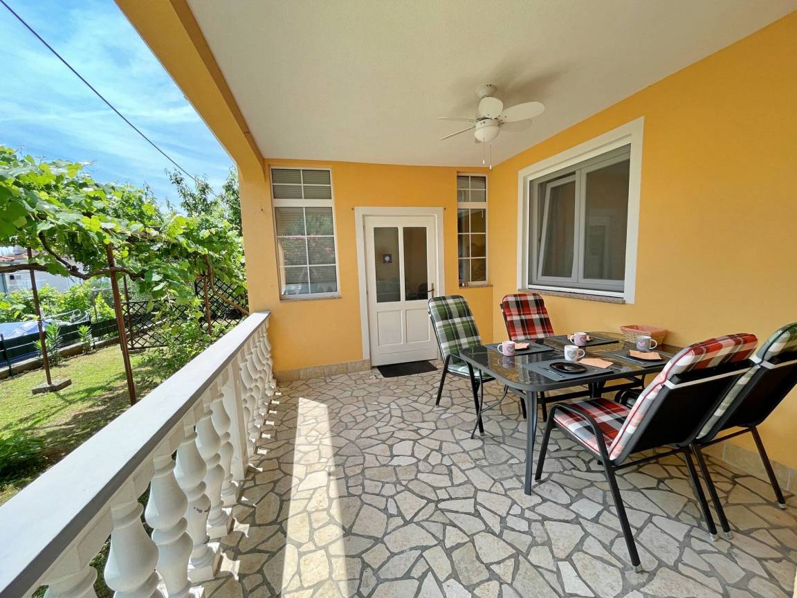 40 M² Ferienwohnung ∙ 2 Schlafzimmer ∙ 4 Gäste - Vrbnik