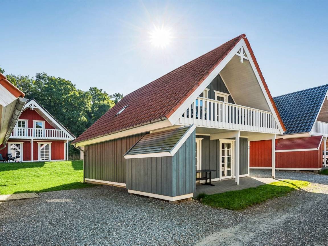 100 M² Ferienhaus ∙ 4 Schlafzimmer ∙ 8 Gäste - Sonderburg