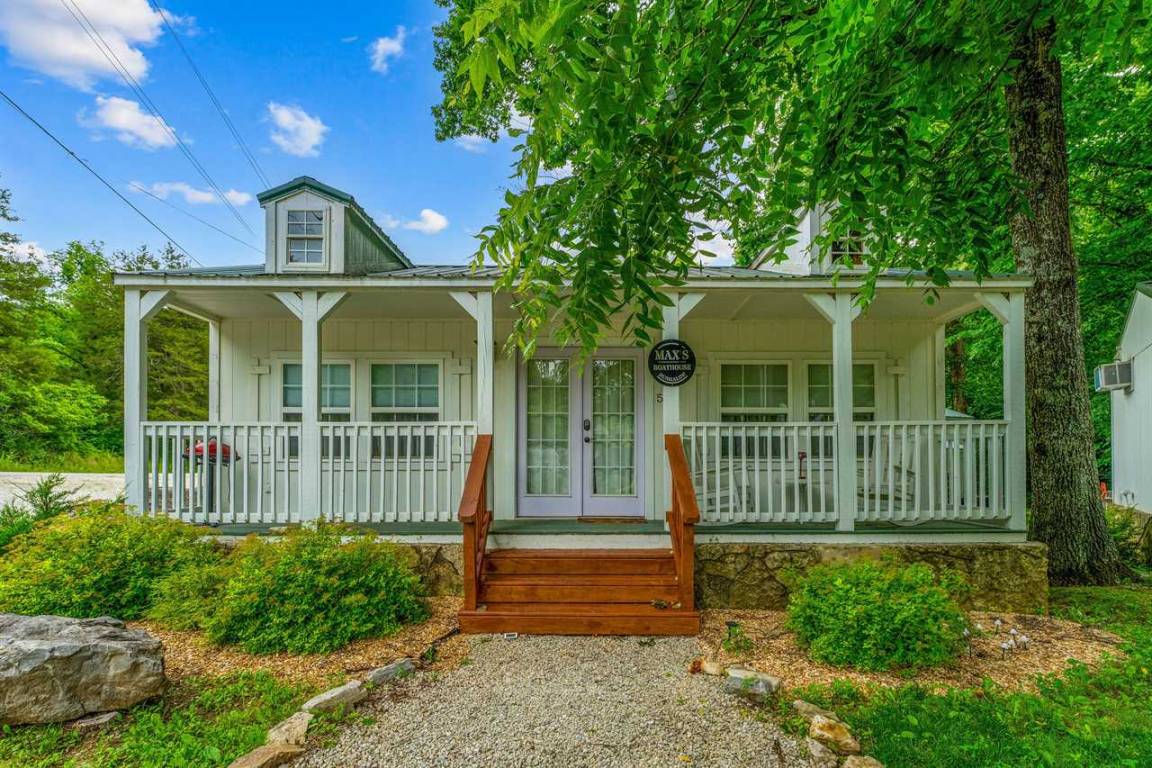 47 M² Cabin ∙ 1 Bedroom ∙ 4 Guests - Coney Island, MO