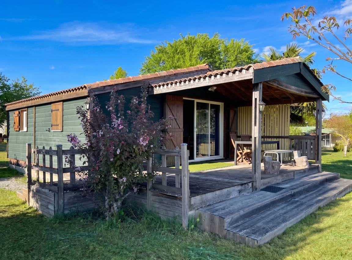45 M² Chalet ∙ 3 Habitaciones ∙ 6 Huéspedes - Auvergne