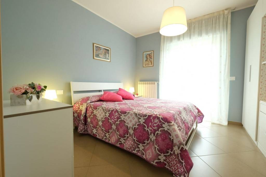 55 M² Apartamento ∙ 2 Habitaciones ∙ 4 Huéspedes - Pineto