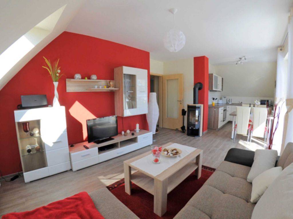65 M² Ferienwohnung ∙ 2 Schlafzimmer ∙ 4 Gäste - Röbel/Müritz