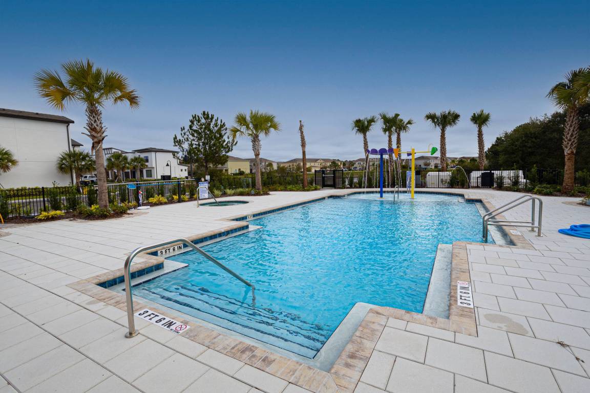 171 M² House ∙ 4 Bedrooms ∙ 10 Guests - Haines City, FL