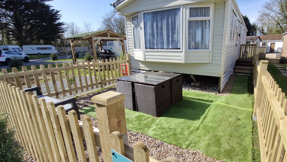 85 M² Cabin ∙ 3 Bedrooms ∙ 6 Guests - Sutton on Sea