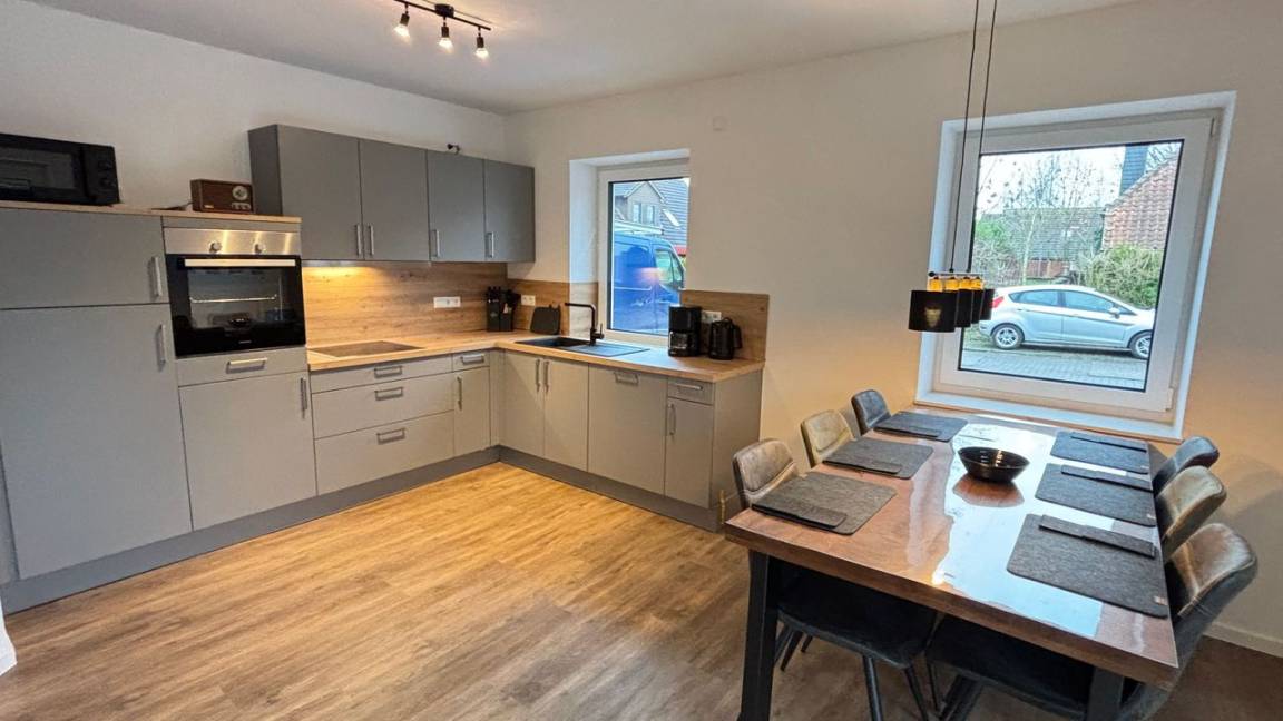 88 M² Ferienhaus ∙ 3 Schlafzimmer ∙ 6 Gäste - Emden