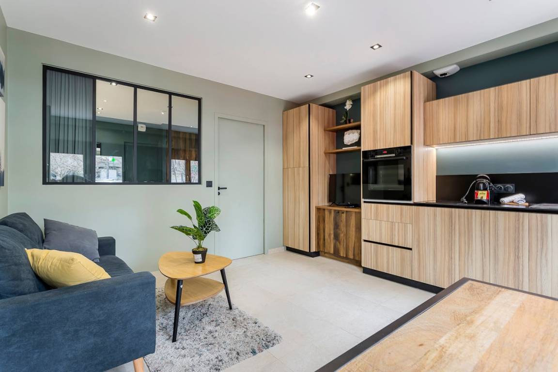 30 M² Apartamento ∙ 1 Habitación ∙ 2 Huéspedes - Caluire-et-Cuire