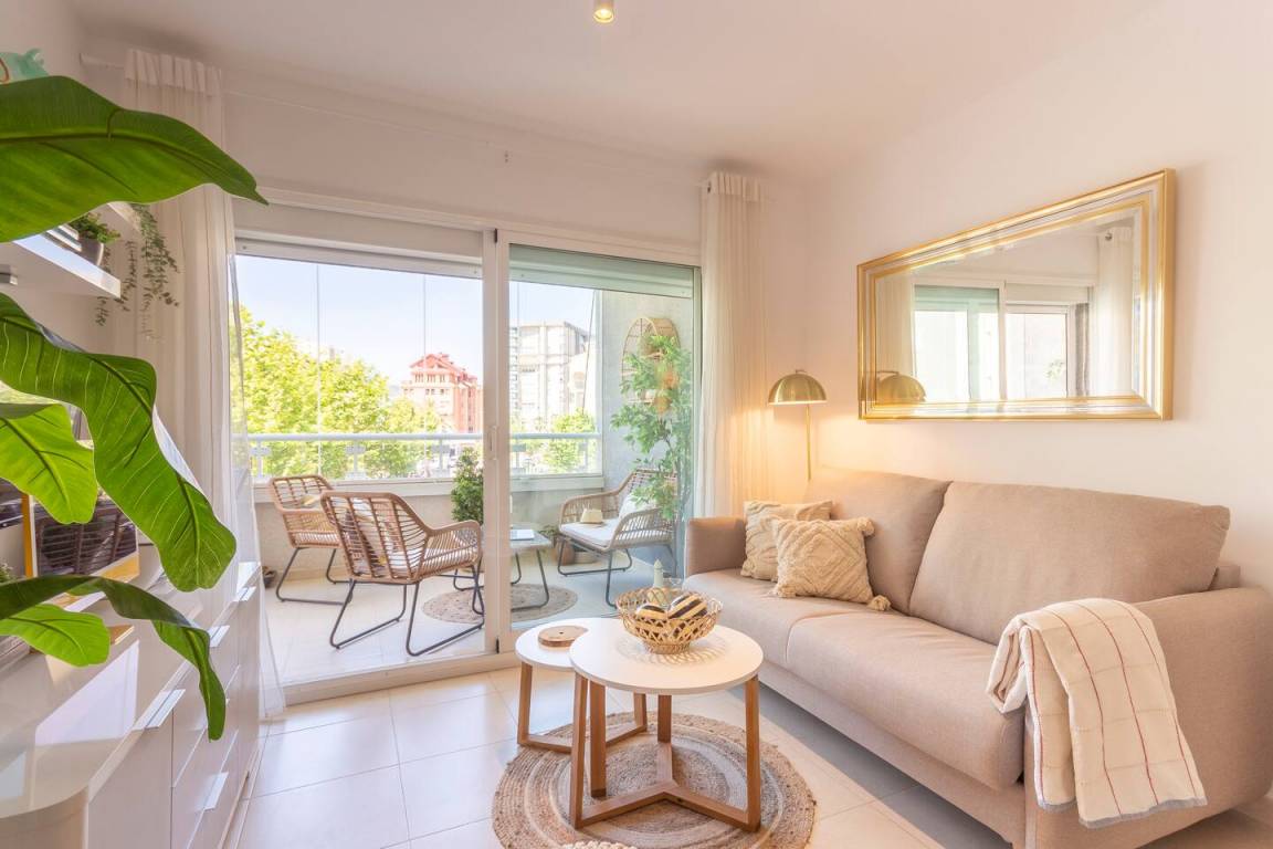 85 M² Apartamento ∙ 2 Habitaciones ∙ 4 Huéspedes - Calp