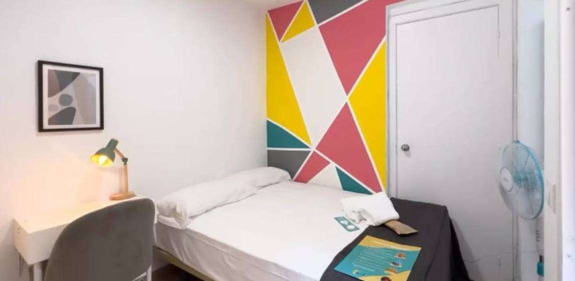 155 M² Private Room ∙ 1 Bedroom ∙ 1 Guest - Barcelona
