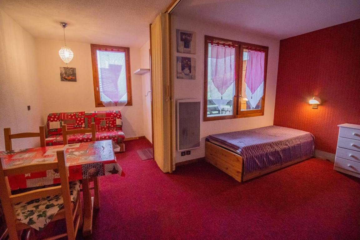 27 m&sup2; Studio 1 Schlafzimmer 4 G&auml;ste