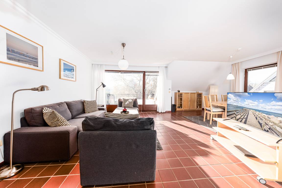 82 m² Ferienwohnung ∙ 2 Schlafzimmer ∙ 5 Gäste – Bild 6