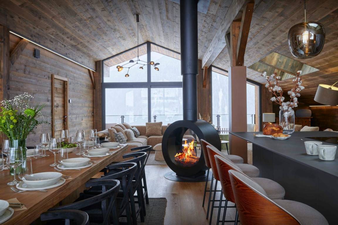 235 M² Chalet ∙ 5 Bedrooms ∙ 12 Guests - Champéry