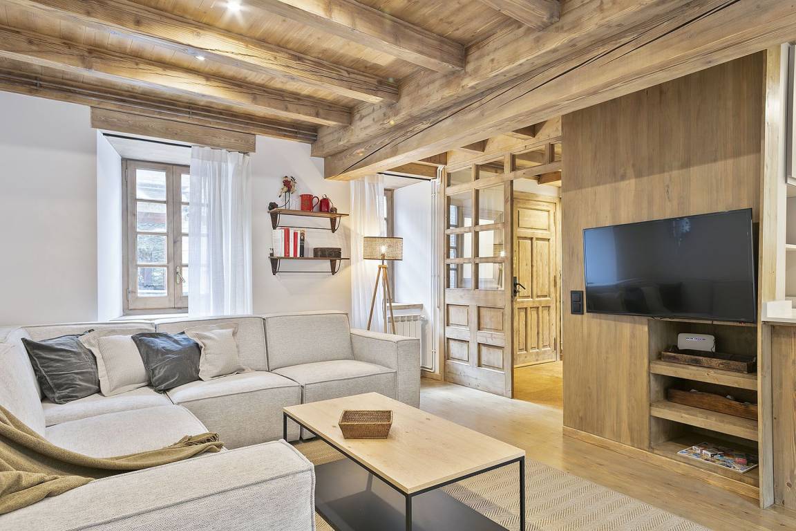 93 M² Maison De Vacances ∙ 3 Chambres ∙ 6 Personnes - Vielha