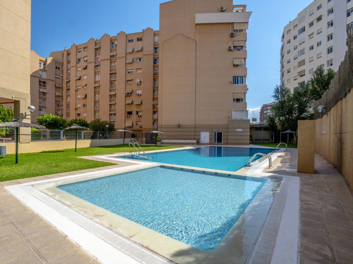 150 M² Ferienwohnung ∙ 3 Schlafzimmer ∙ 7 Gäste - Alicante