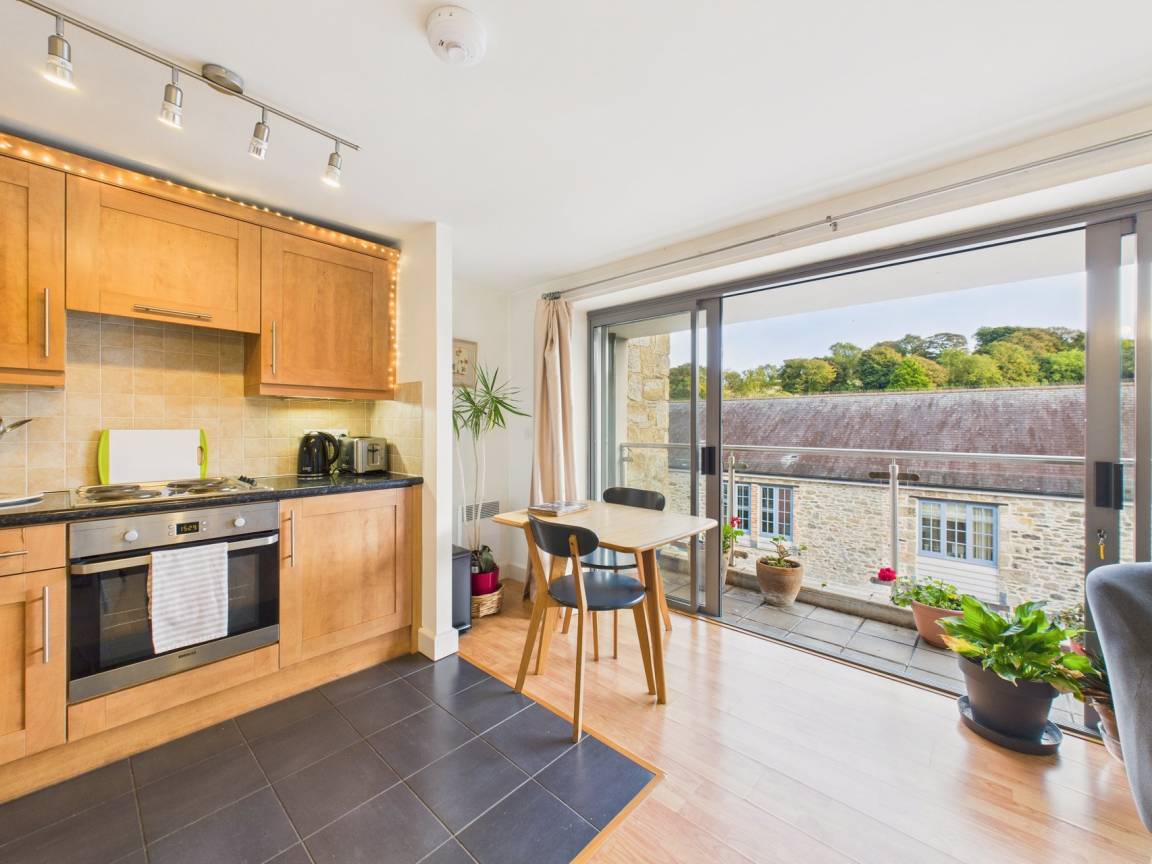 87 M² Apartment ∙ 1 Bedroom ∙ 2 Guests - Falmouth