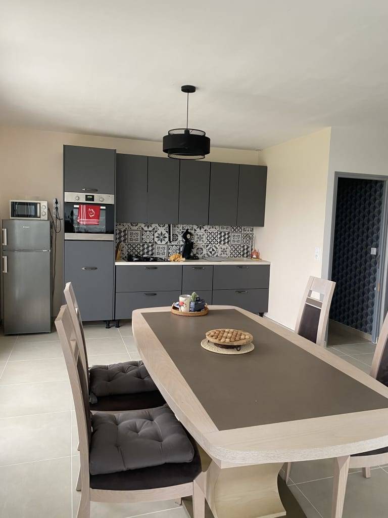 100 M² Casa ∙ 3 Quartos ∙ 8 Hóspedes - Le Blanc