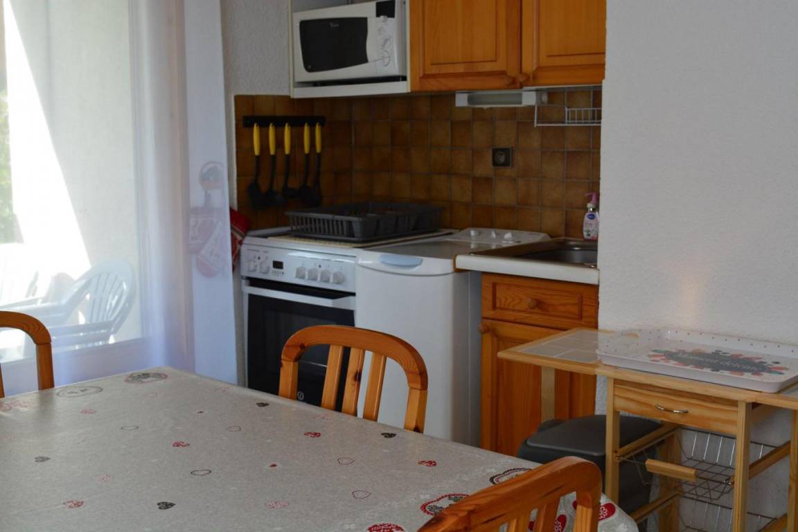 31 m² Ferienwohnung ∙ 1 Schlafzimmer ∙ 6 Gäste – Bild 9