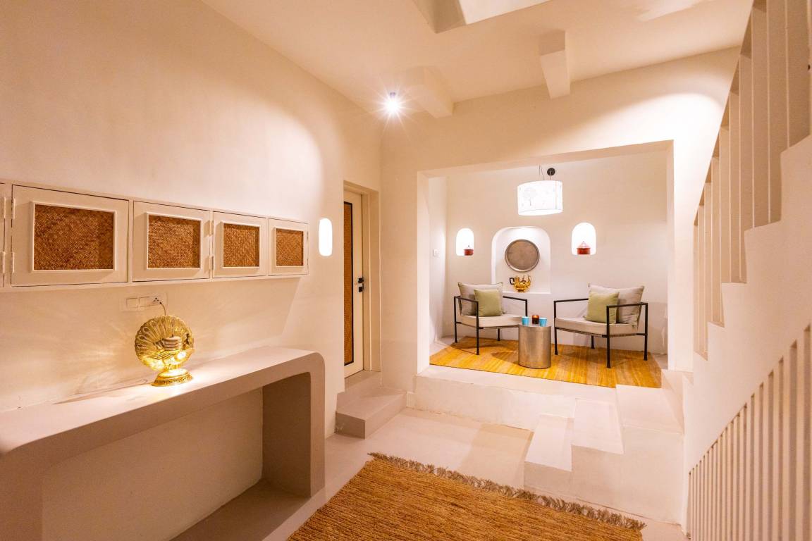 Apartment ∙ 5 Bedrooms ∙ 11 Guests - Udaipur