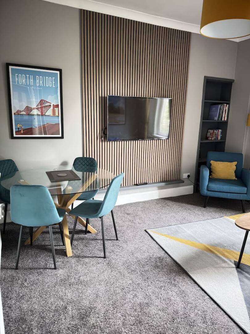70 M² Apartment ∙ 2 Bedrooms ∙ 5 Guests - Kirkcaldy