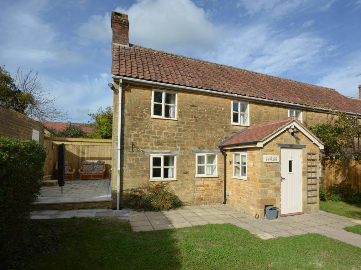 Cottage ∙ 3 Bedrooms ∙ 5 Guests - Yeovil