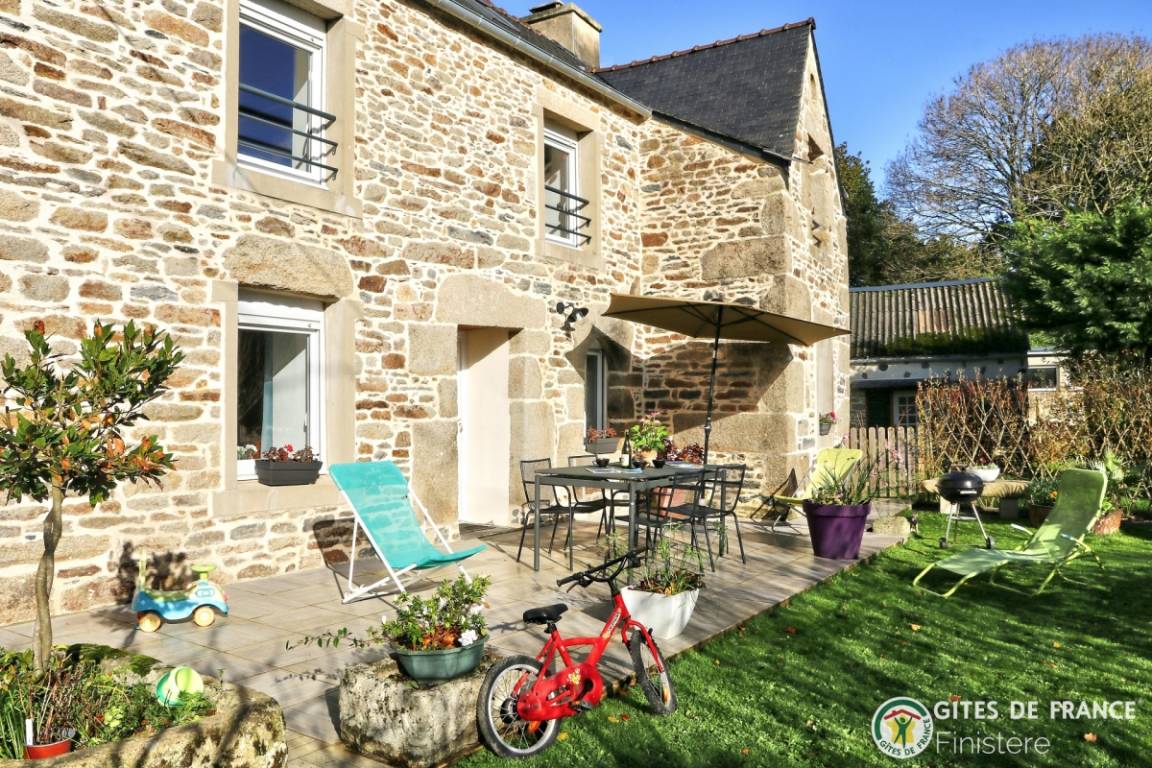 110 m&sup2; G&icirc;te 2 Schlafzimmer 4 G&auml;ste