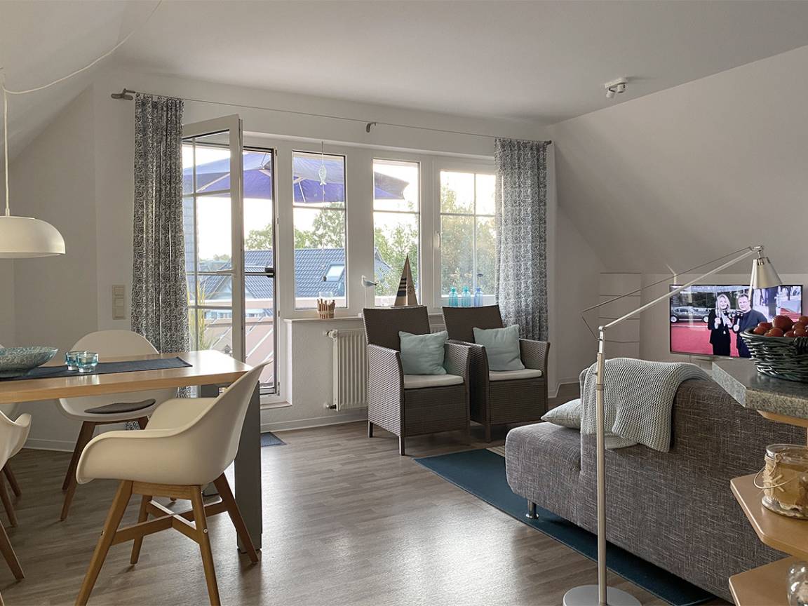 77 m² Ferienwohnung ∙ 2 Schlafzimmer ∙ 4 Gäste – Bild 2