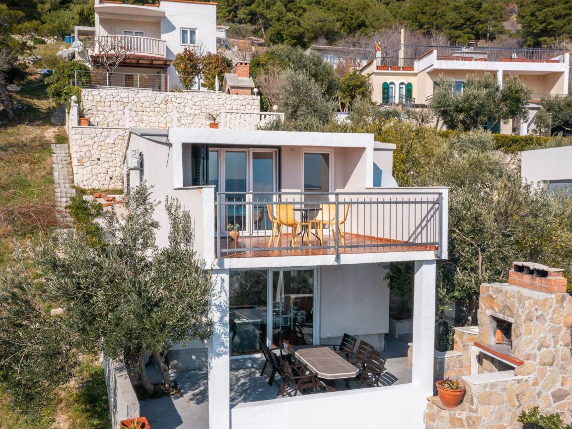150 M² Ferienhaus ∙ 3 Schlafzimmer ∙ 6 Gäste - Omiš