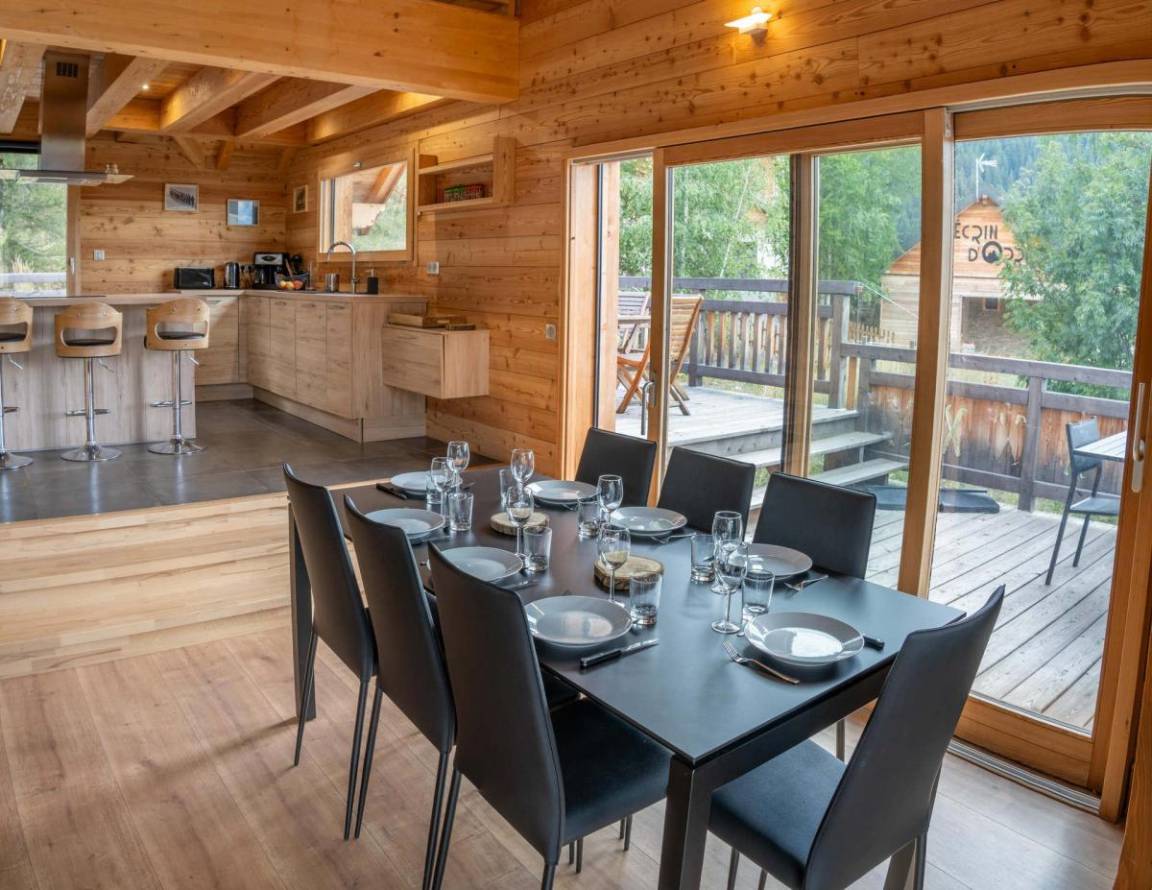 153 m² Ferienwohnung ∙ 2 Schlafzimmer ∙ 9 Gäste – Bild 8