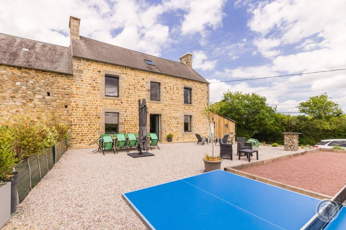 Gîte ∙ 4 Slaapkamers ∙ 12 Gasten - Basse-Normandie