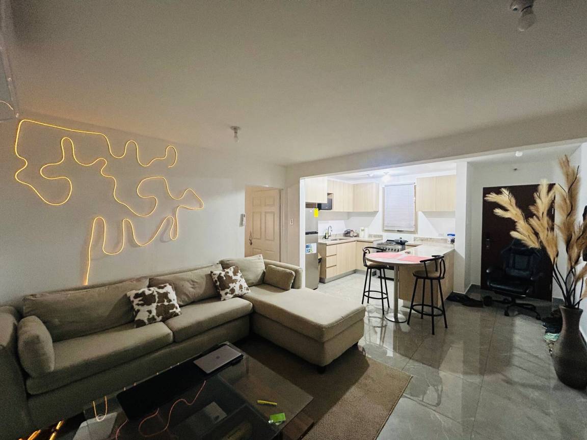 80 M² Appartement ∙ 1 Slaapkamer ∙ 2 Gasten - Kingston