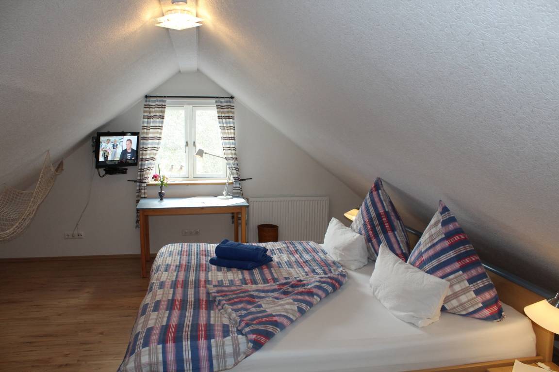 55 m² Ferienwohnung ∙ 2 Schlafzimmer ∙ 4 Gäste – Bild 11