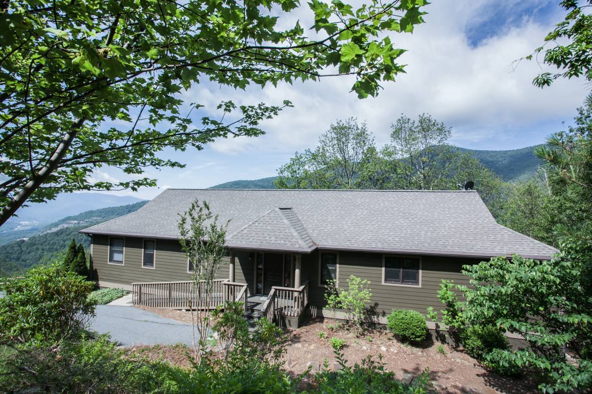 285 M² House ∙ 4 Bedrooms ∙ 8 Guests - Black Mountain, NC