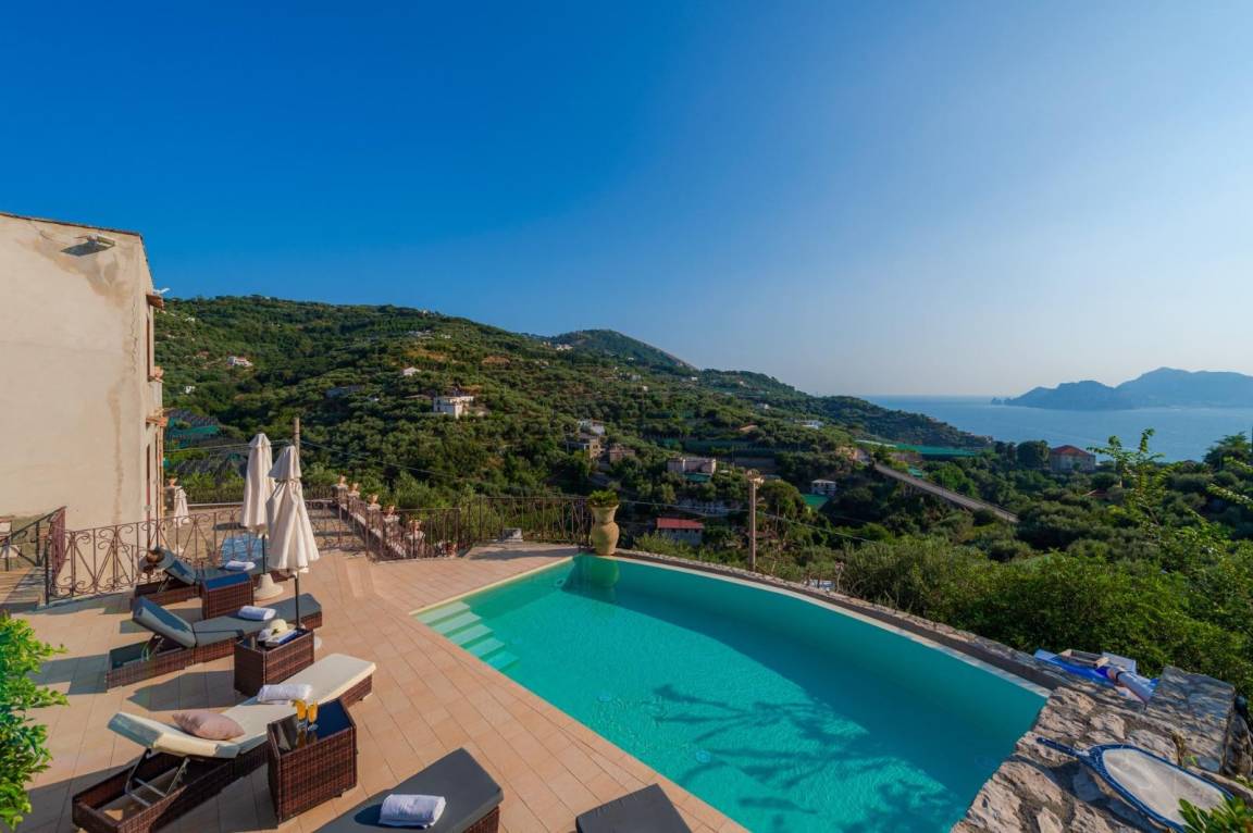 500 M² Villa Vacanza ∙ 7 Camere Da Letto ∙ 15 Ospiti - Massa Lubrense