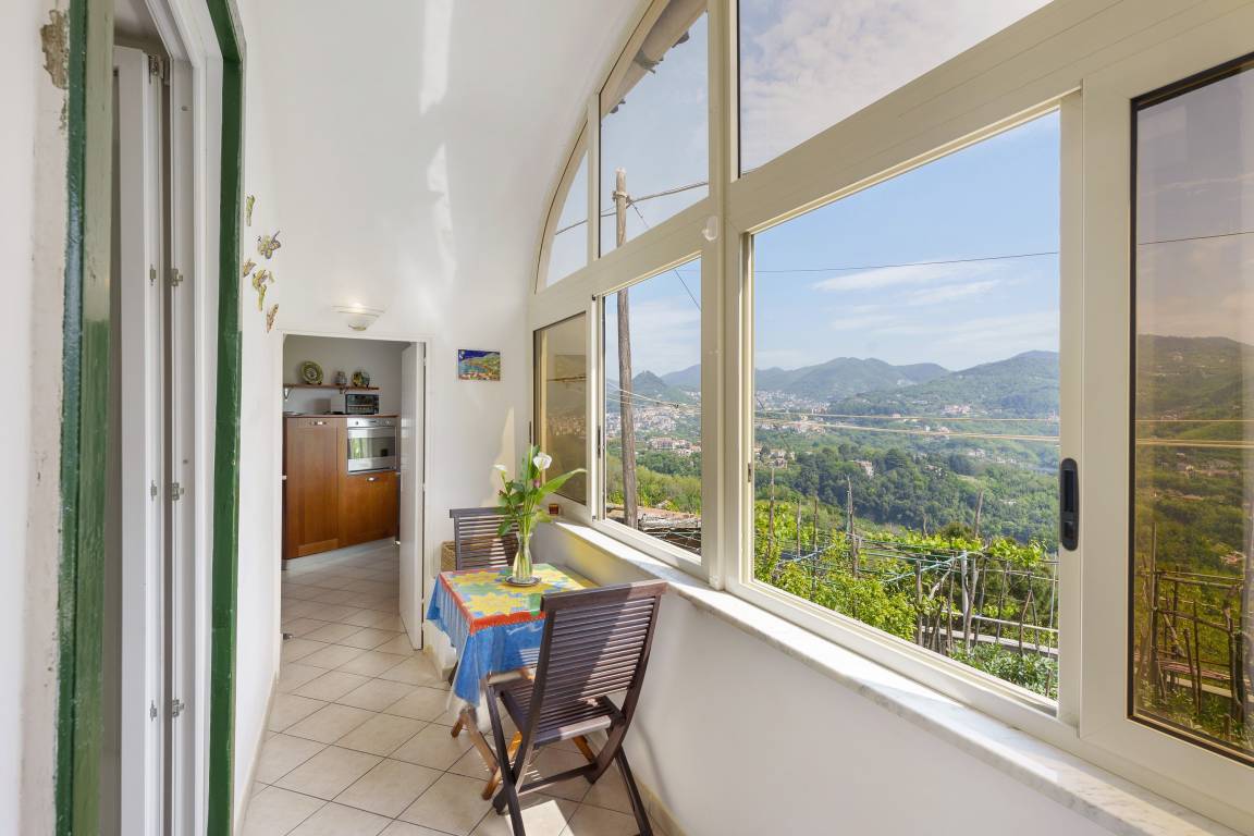 135 M² Ferienhaus ∙ 1 Schlafzimmer ∙ 6 Gäste - Salerno