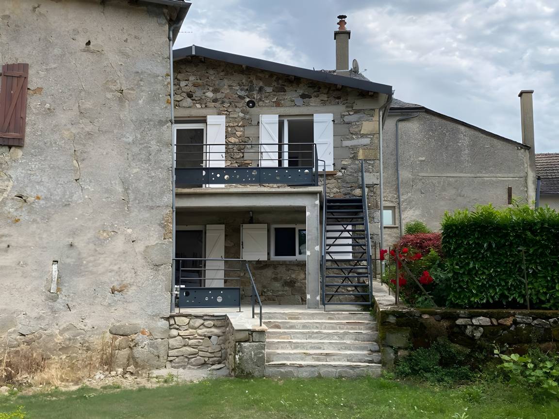 76 M² Cottage ∙ 2 Chambres ∙ 6 Personnes - Najac