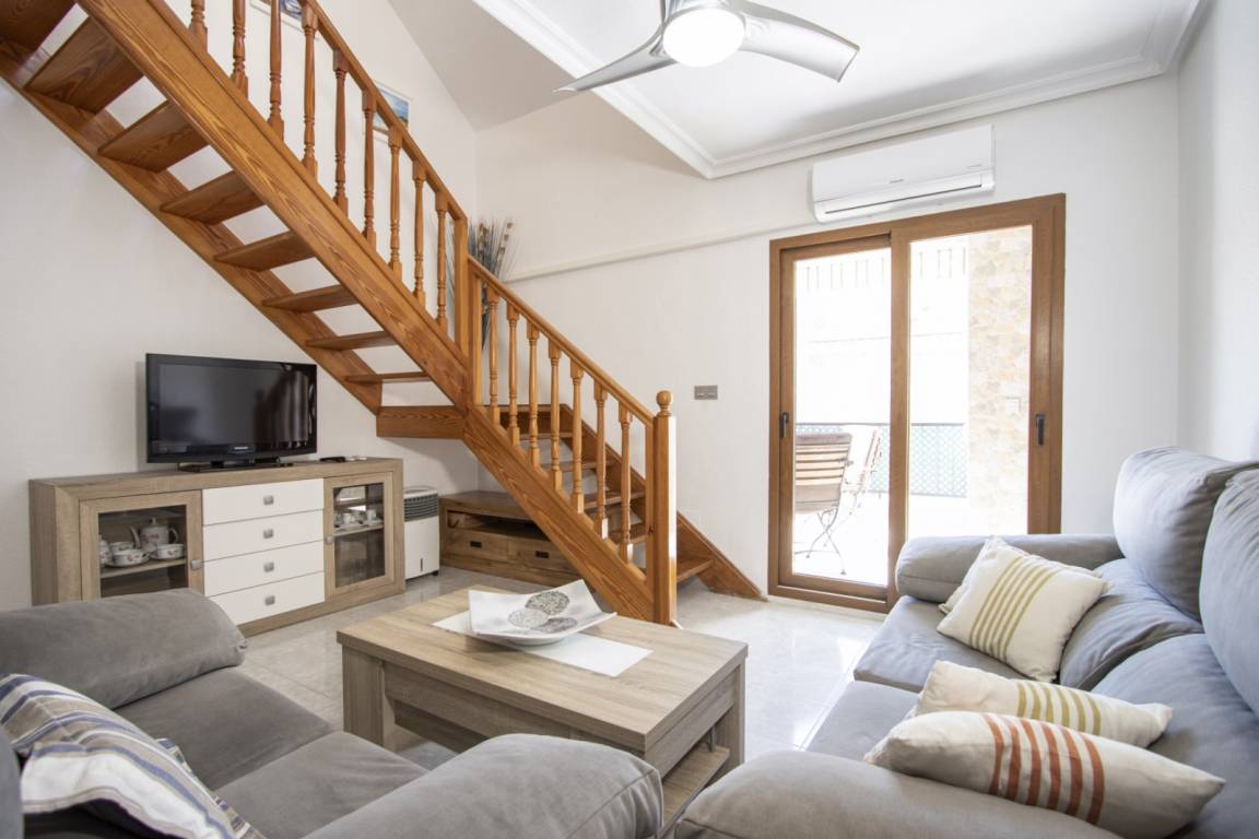104 M² Apartamento ∙ 3 Quartos ∙ 6 Hóspedes - Torrevieja