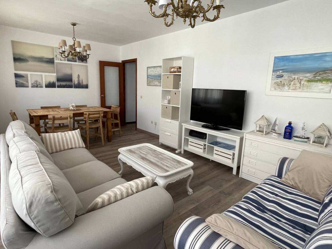 94 M² Apartamento ∙ 3 Habitaciones ∙ 6 Huéspedes - Ribadedeva