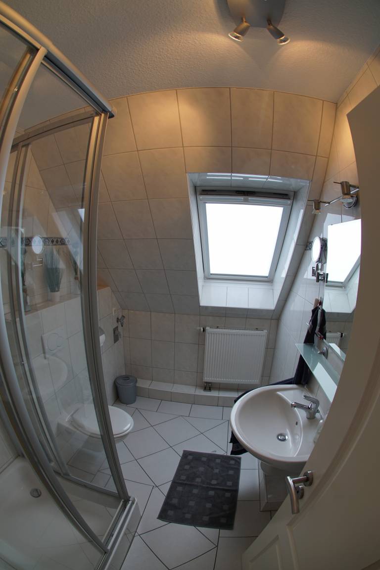 90 m² Ferienwohnung ∙ 3 Schlafzimmer ∙ 6 Gäste – Bild 10