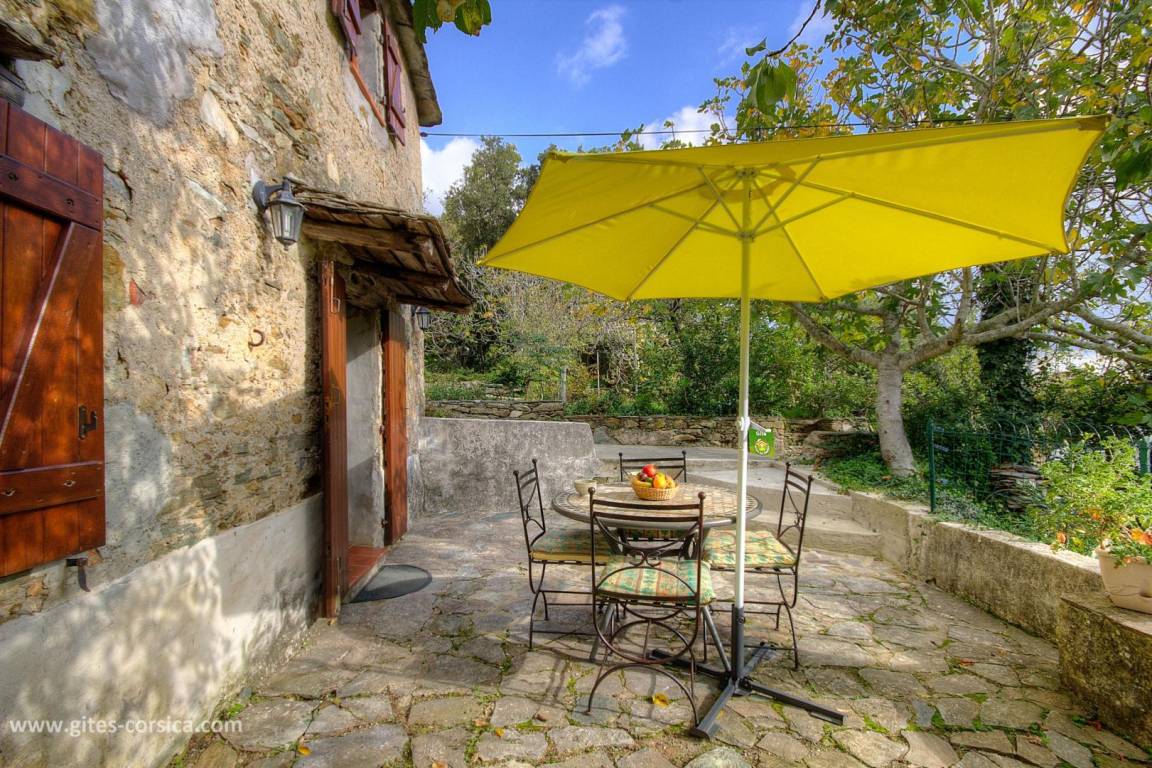65 m&sup2; G&icirc;te 2 Schlafzimmer 4 G&auml;ste