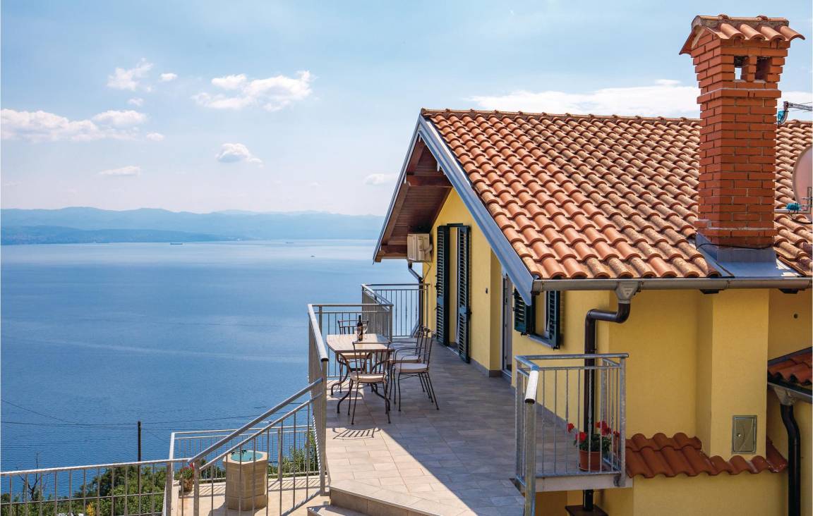 56 M² Lägenhet ∙ 2 Sovrum ∙ 4 Gäster - Rijeka