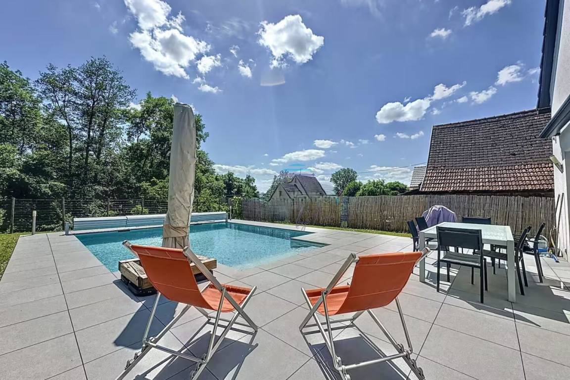 140 M² Maison De Vacances ∙ 2 Chambres ∙ 6 Personnes - Brumath