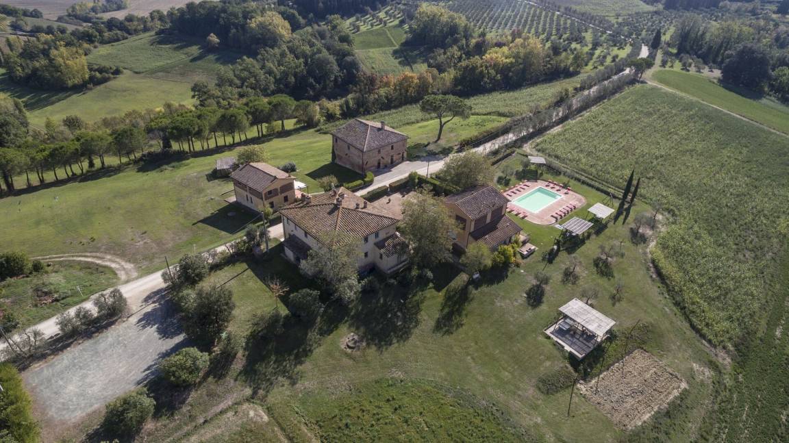 90 M² Casa De Fazenda ∙ 3 Quartos ∙ 6 Hóspedes - Toscânia